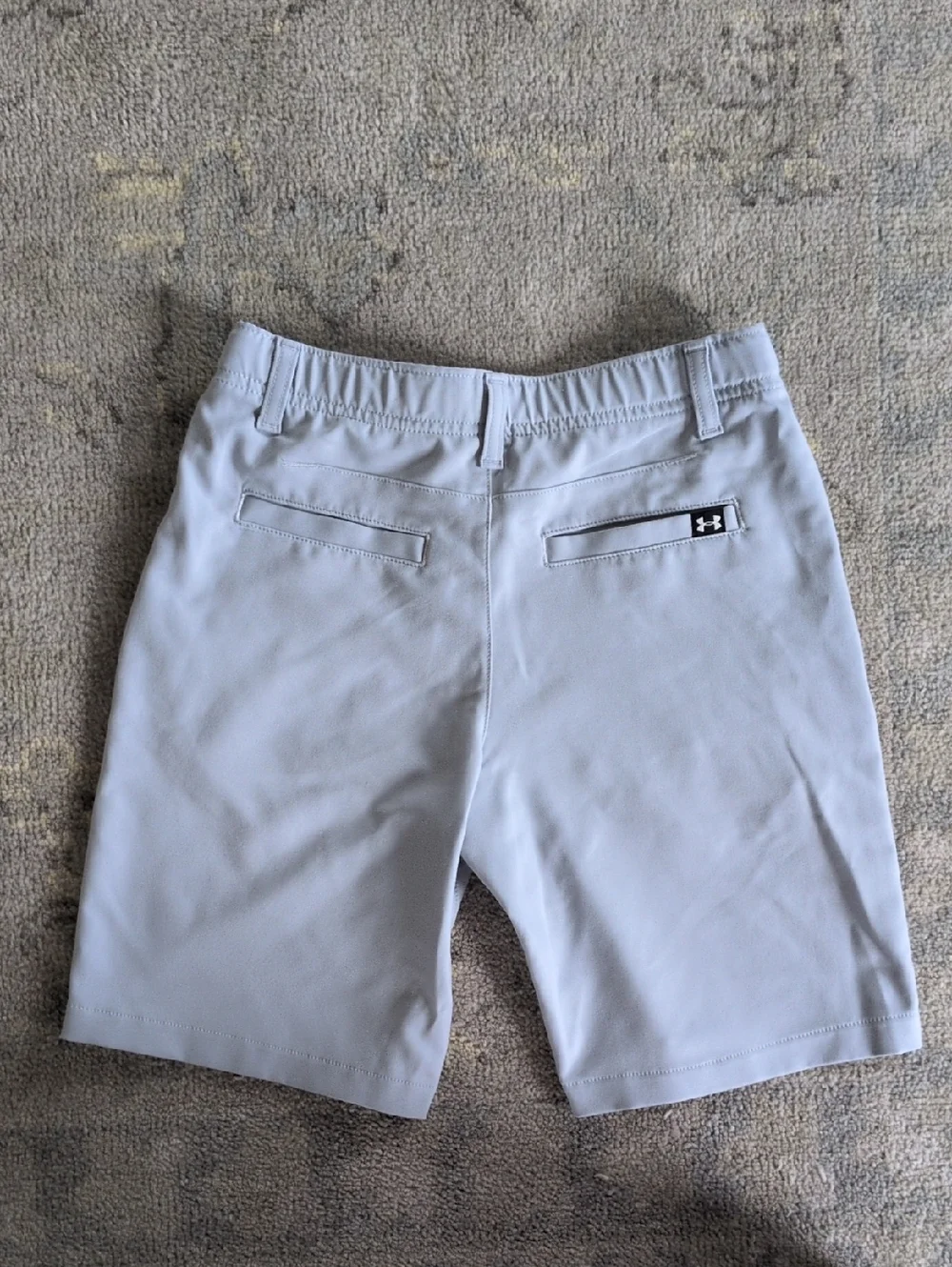 Under Armour Kids Flat Front Performance Shorts in Light Grey